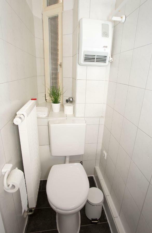 Ferienwohnung Nurnberg, Nahe U-Bahn Екстериор снимка